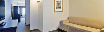 Hotel Express & Airport By Ihg Ottawa
