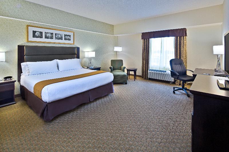 Express & Airport By Ihg 3* Ottawa